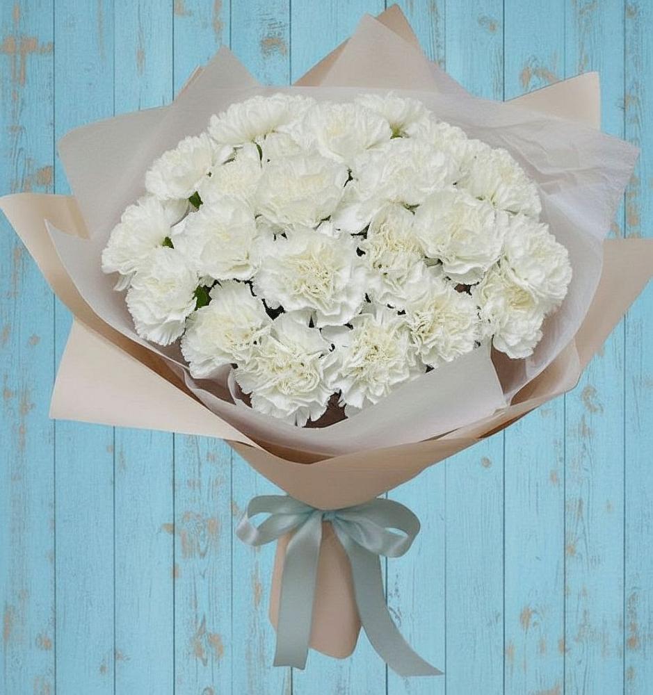 Букет цветов из: Гвоздики в Малиновом озере