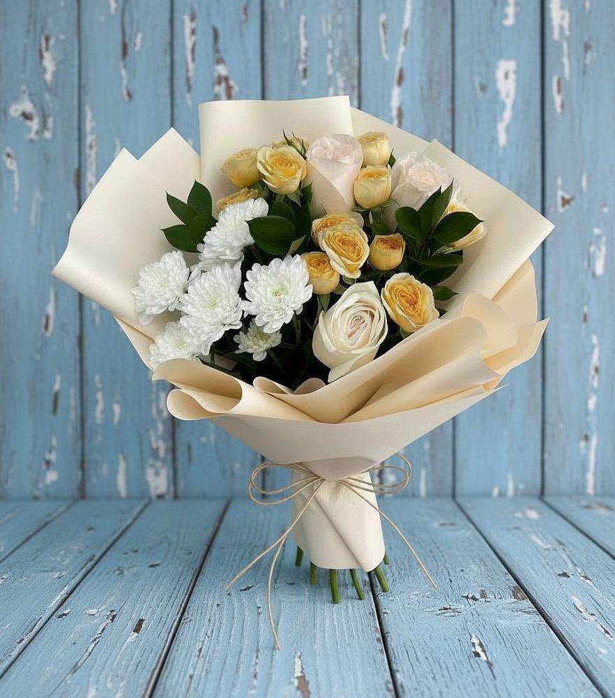 Букет цветов из: Розы и Хризантемы в Малиновом озере