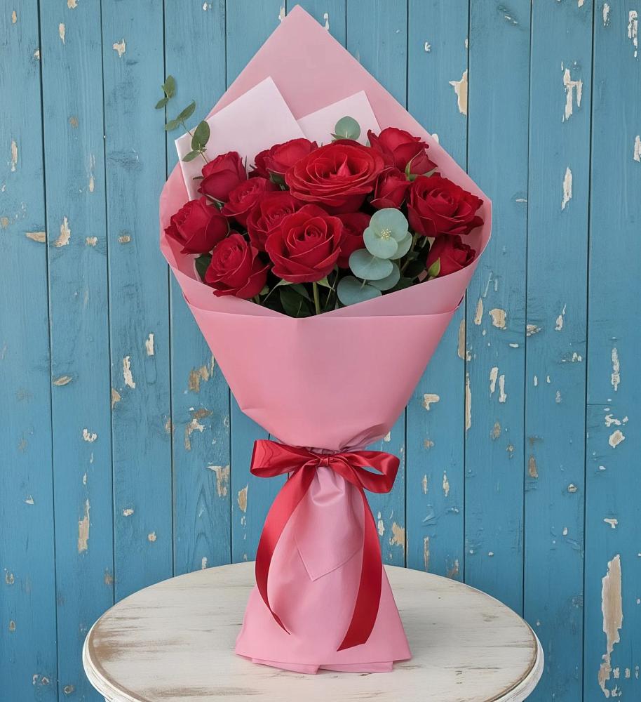 Букет цветов из: Розы в Малиновом озере