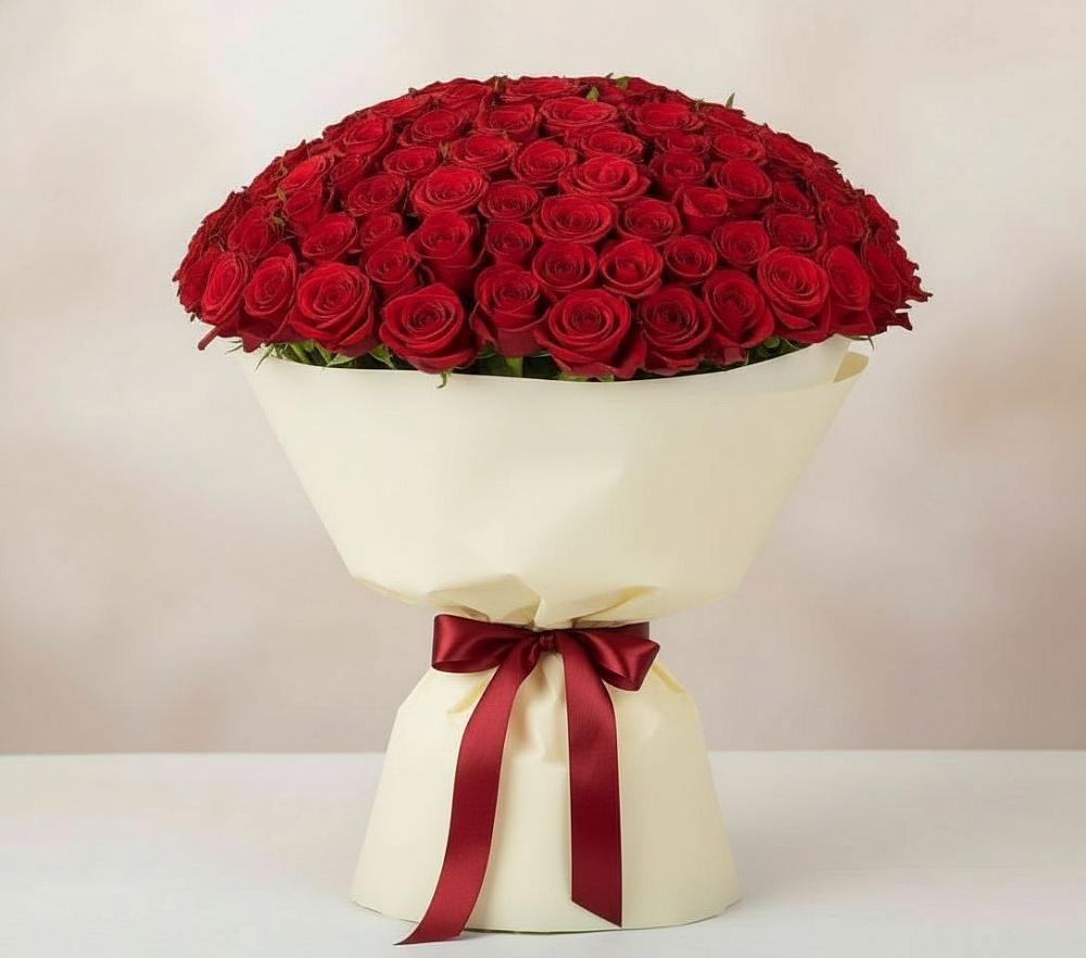 Букет 101 Красная роза Милано в Малиновом озере