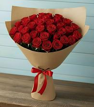 Букет Красные розы Милано #REPLACE_PRED# Малиновом озере