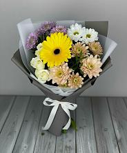 Букет цветов из:  Розы, Герберы и Хризантемы в Малиновом озере