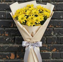 Букет цветов из:  Хризантемы в Малиновом озере