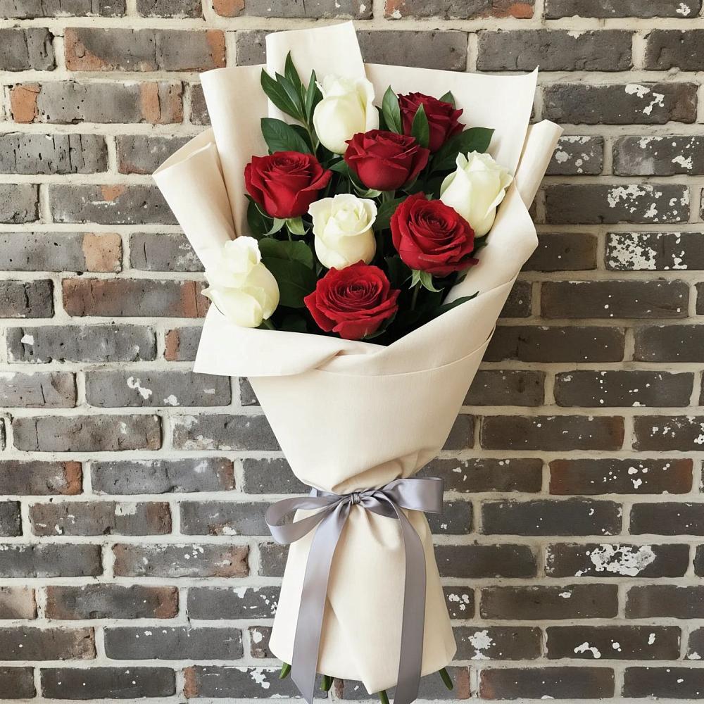 Букет цветов из: Розы в Малиновом озере