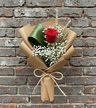 Букет цветов из:  Розы в Малиновом озере