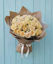 Букет Кремовое облако в Малиновом озере