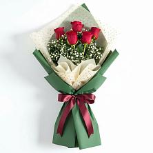 Букет цветов из:  Розы в Малиновом озере