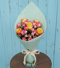 Букет цветов из:  Розы #REPLACE_PRED# Малиновом озере